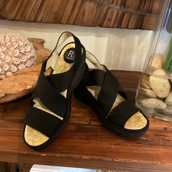 Fly London Shoes - Fly London YAJI 888FLY Cupido Leather  Wedge Sandals, Color Black, Size 38